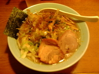 「らーめん+野菜」@麺通の写真