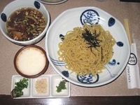 「石臼挽きざるらーめん 850円」@与ろゐ屋の写真