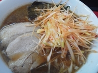 「ピリ辛ネギラーメン￥780+ライス￥100」@ラーメン金太の写真