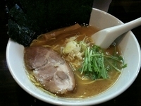 「とんこつラーメン+海苔（￥350+￥100）」@東京醤油ラーメン 味。の写真