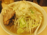 「ラーメン（ニンニク・アブラ）」@自家製ラーメン 大者の写真