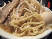 「ラーメン+大盛り+味玉」@フジヤマ55 甲府国母店の写真