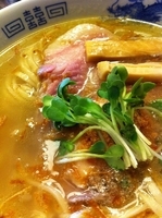 「肉ソバ3号麺」@麬にかけろ 中崎壱丁 中崎商店會1-6-18号ラーメンの写真