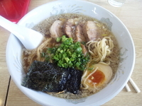 「和風だし醤油 あぶりチャーシューメン（ 1000円）」@Dragon Noodle's ドラゴンラーメンの写真