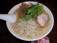 「鶏白湯らーめん（750円）大盛（100円）」@ねじ式の写真