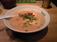 「ラーメン+煮玉子」@博多らーめん 虎の写真