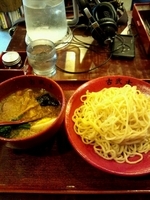 「つけ麺中盛（麺硬め）」@麺処 古武士 新宿西口小滝橋通り店の写真