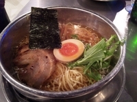 「醤油らーめん（まろ味）【750円】」@ZUND-BARの写真