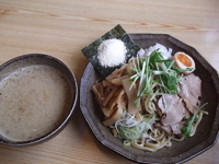 「つけカリー850円→クーポンで600円+メンマ100円」@めん処 全力少年 太田店の写真