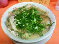 「ラーメン（並） 600円」@山さんラーメンの写真