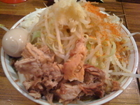 「小豚そば（味玉）」@ラーメン 麺や亮の写真