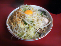 「小ラーメン（650円）+汁なし（50円）」@ラーメン二郎 湘南藤沢店の写真