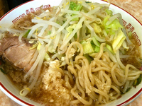 「らーめん小・全マシ（5/31までオープン記念価格100円）」@肉汁らーめん 公 kimiの写真