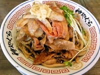 「【期間限定】爆肉まぜそば」@麺屋 神やぐらの写真