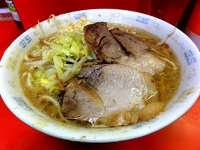 「ラーメン（麺・ヤサイ半分）」@ラーメン二郎 三田本店の写真