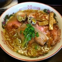 「大盛り{肉そば+麺半玉増し（がっつり）}（￥780）with国産」@麬にかけろ 中崎壱丁 中崎商店會1-6-18号ラーメンの写真