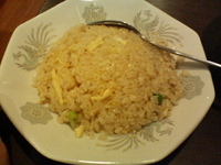 「ラーメン（醤油）+半チャーハン」@チャイナ厨房 亀戸駅前店の写真