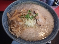 「濃厚にぼし中華そば（極太麺、背脂3） ￥750」@にぼ兄弟の写真