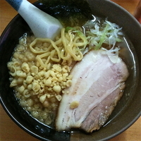 「たぬきらーめん（￥590）チャーシューはぎれ（300g￥300）」@春紀の写真