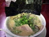 「とんこつ+のり+替え玉、650円+100円+120円」@博多長浜らーめん 楓神の写真