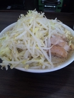 「豚入ラーメン大」@SHINOBIRIKAの写真