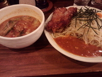 「旨辛つけめん800円+ぷちから揚げ150円」@旨辛ラーメン 表裏の写真