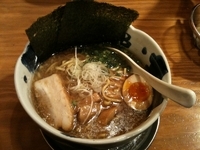 「たいぞうらーめん」@節骨麺たいぞう 新宿歌舞伎町店の写真