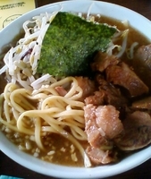 「豚入りラーメン（650円）」@にかいやの写真