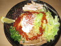 「冷やし辛そば 700円（クーポン価格500円）」@中華そば・特製もりそば 満帆 伊勢崎店の写真