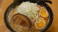 「辛い味噌ラーメン（650円）」@豚骨味噌ラーメン 大将 李家の写真