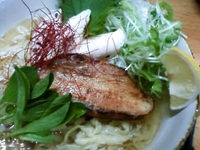 「冷塩麺/￥800-（暑い季節中? 限定）」@カフェバールナ 麺の部の写真