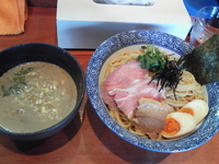 「特製つけ麺（魚介）、中盛」@麺処 ほん田の写真