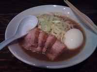 「肉中華そば+煮玉子」@麺処 遊の写真