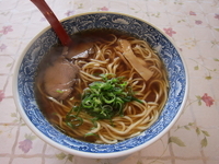 「中華そば」@ホワイト餃子 茶しんの写真