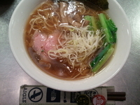 「鶏と魚介の豊潤醤油ラーメン」@麺処 ほん田 東京駅一番街店の写真