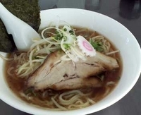 「らーめん しょうゆ650円+大盛り50円」@らあめん工房 まんぼぉの写真