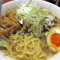 「ジーロウメン（塩） 700円」@玉子家らーめんの写真