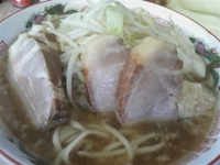 「ラーメン小豚入り（ニンニク）700円」@肉汁らーめん 公 kimiの写真