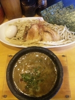 「濃厚にぼし（全部のせ）」@つけ麺 まぜ郎 ぎんや 砂田橋店の写真