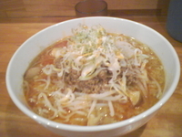 「カレーラーメン、特盛り」@ラーメン 麺処 なるとの写真