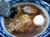 「醤油らーめん 600円 クーポン味玉」@八王子辛味噌ラーメン いっしんの写真