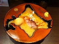 「蟹味噌らーめん 味玉入り」@蟹専門 けいすけ 北の章の写真