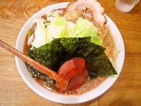 「ひかるらーめん（とんこつ醤油）（大盛り）（930円）」@麺酒場 ひかるの写真