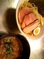 「特製濃厚豚骨魚介つけ麺 醤油（中盛）」@麺処 ほん田 東京駅一番街店の写真