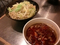 「【夏期限定】 紅つけ麺 850 円」@麺創研 紅 府中の写真