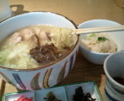 「丸鶏らーめん塩味（かやくご飯・薬味付き）780円」@恵比寿若どりの写真