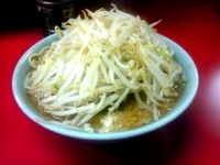 「小ラーメン（にんにく少し）650円」@ラーメン二郎 中山駅前店の写真