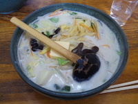 「ピリカメン（750円）」@手打ラーメン 華饌の写真
