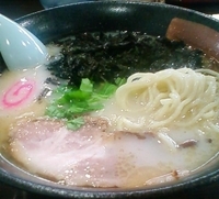 「鮪塩ラーメン+岩のり（650円+150円）」@山びこの写真