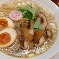 「醤油らーめん + 味付半熟玉子」@つけ麺 もといしの写真